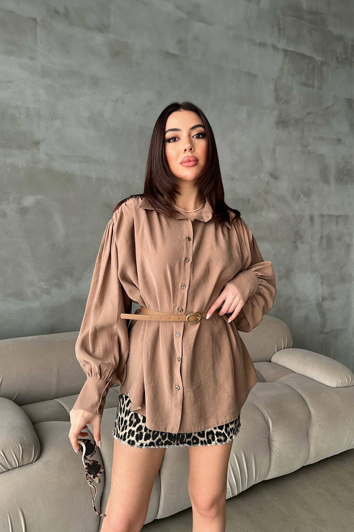 Chemise oversize avec ceinture