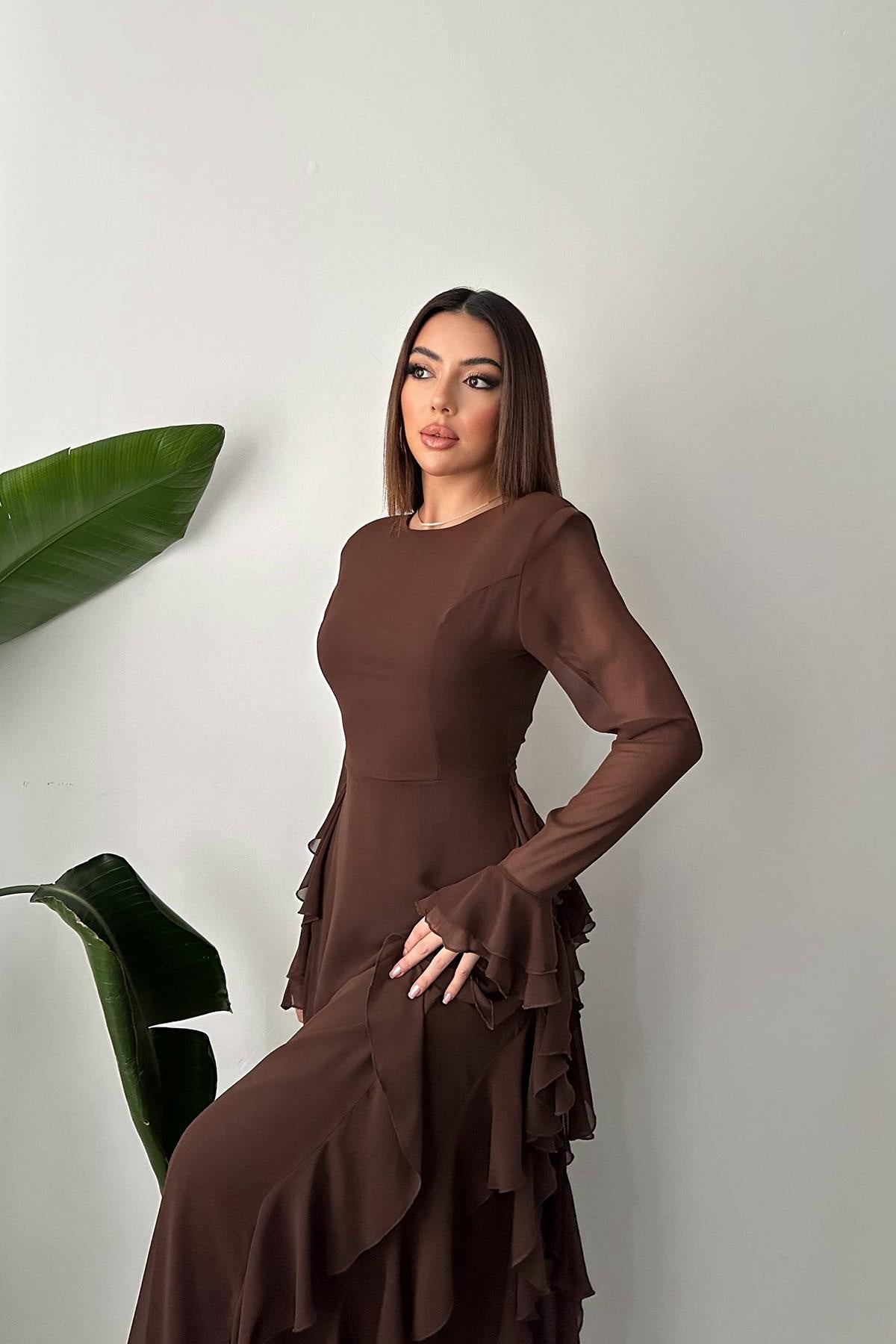 Robe détails volantés