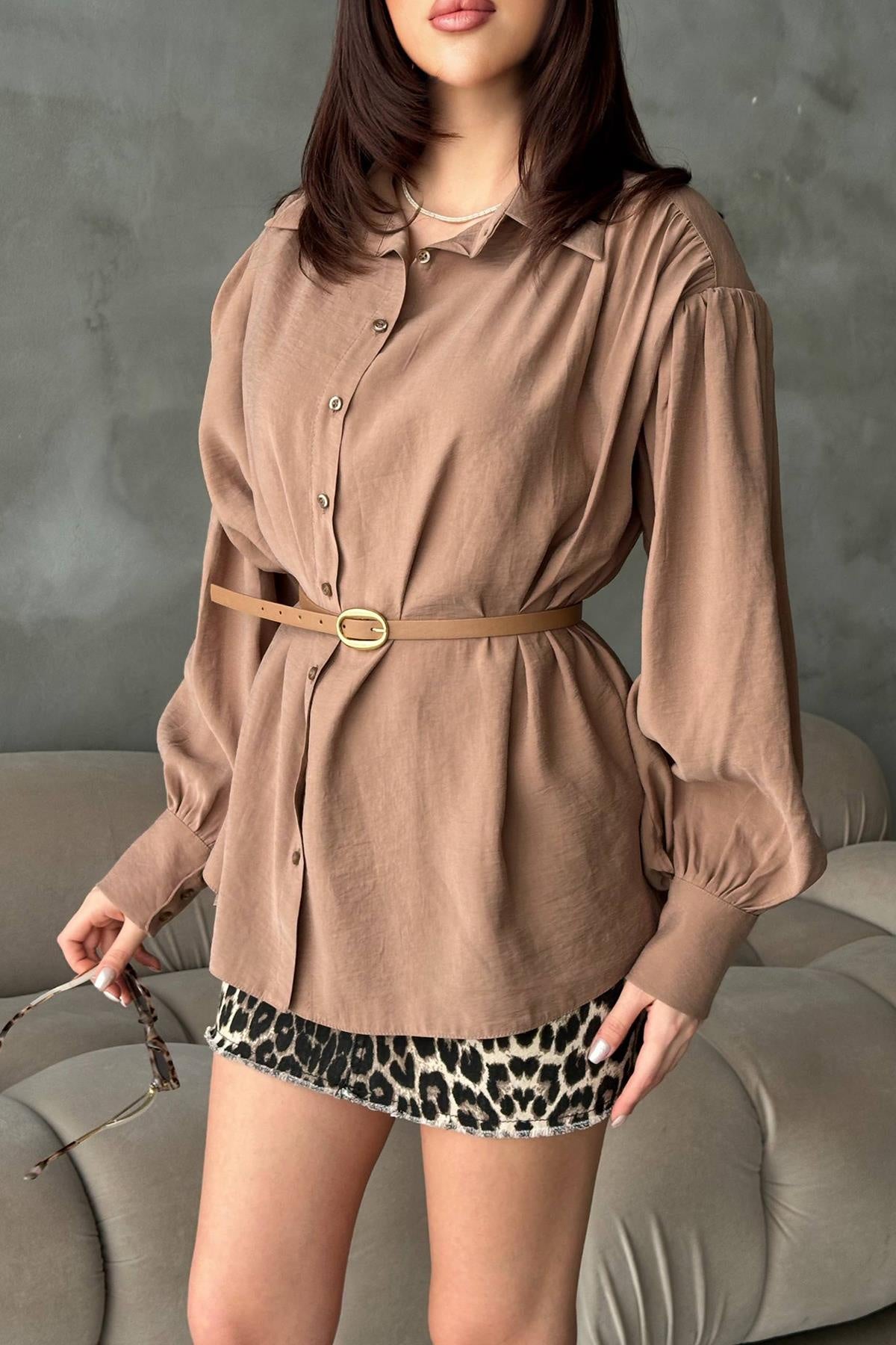 Chemise oversize avec ceinture