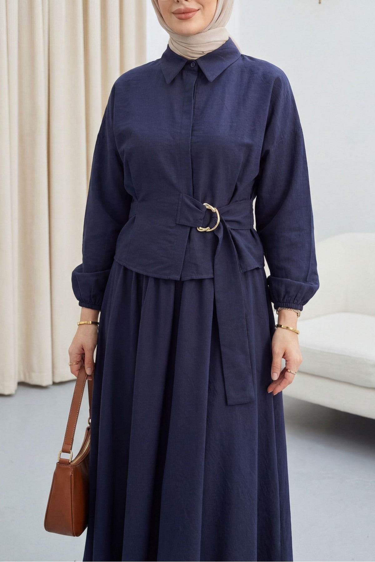 Ensemble jupe avec detail ceinture inclus