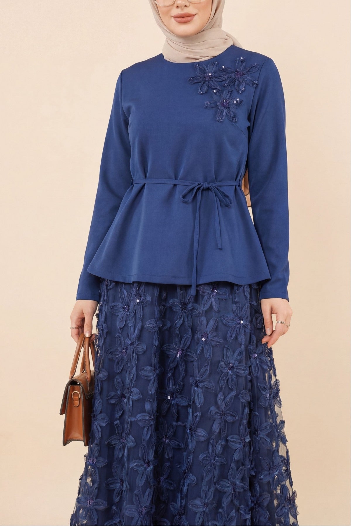Ensemble jupe à fleur 3D