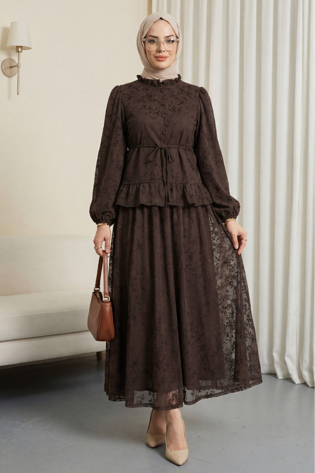 Ensemble jupe à motifs brodée