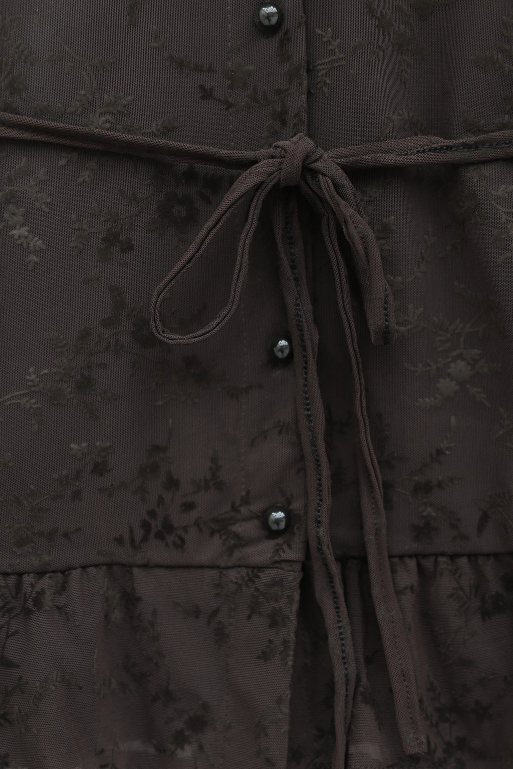 Ensemble jupe à motifs brodée