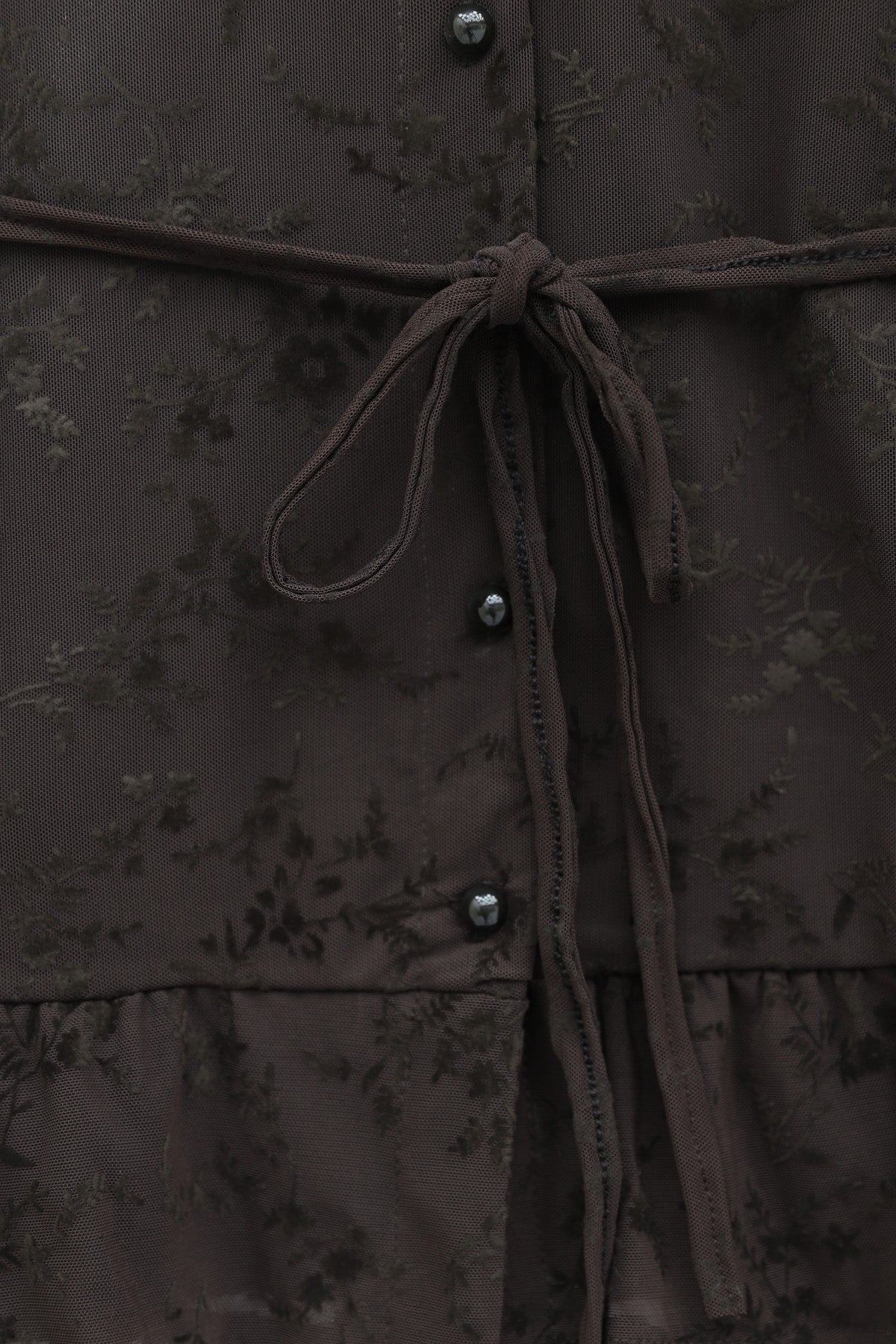 Ensemble jupe à motifs brodée