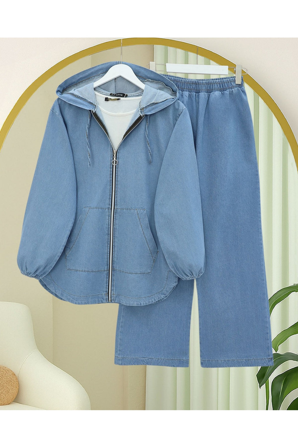Ensemble pantalon jean fermeture zippee et capuche
