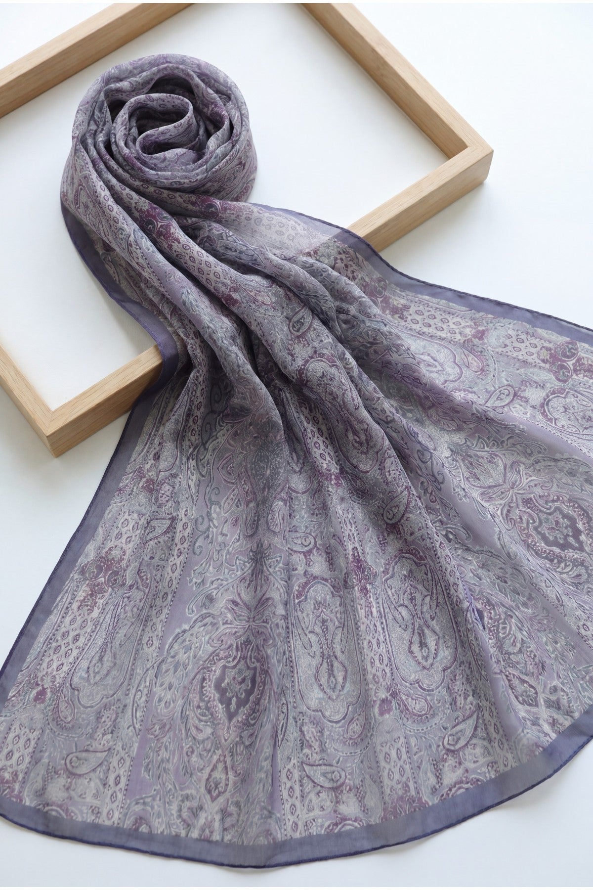 Châle en coton à motifs authentiques