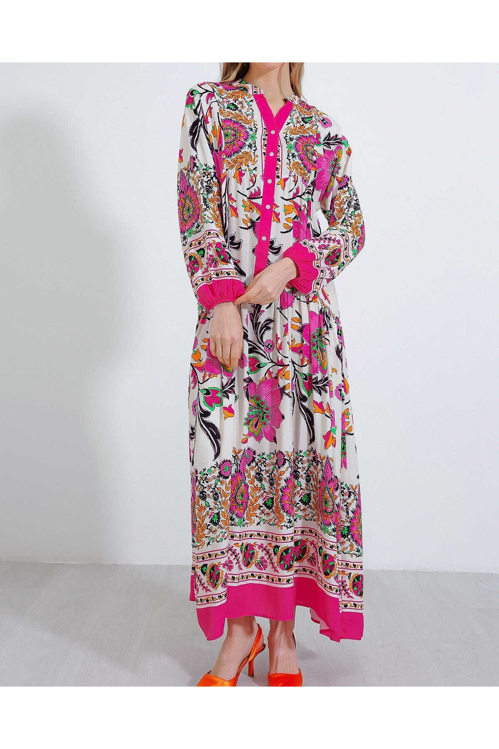 Robe motif authentique