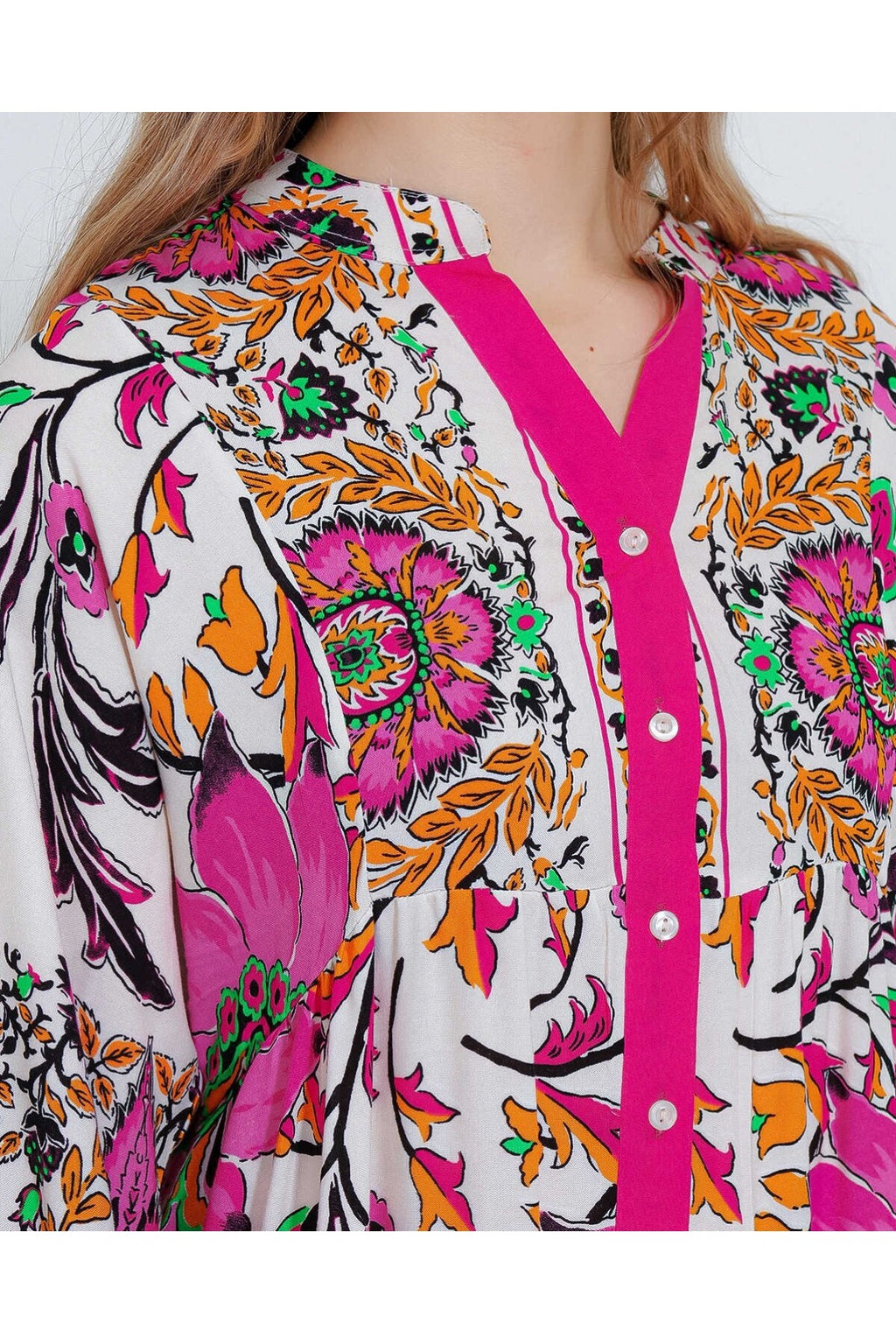 Robe motif authentique